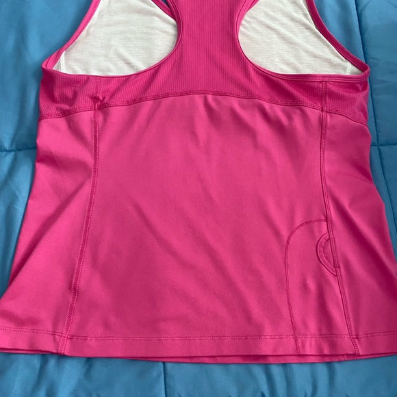 Tank top with integrated bra - Picture 2 of 3